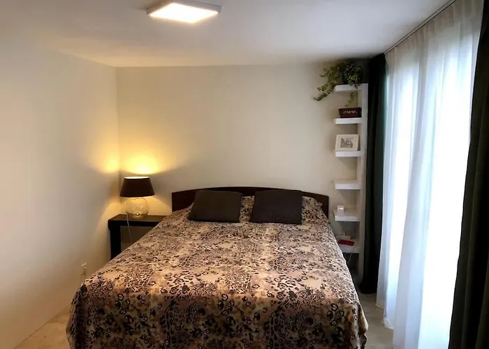Prachtig Guesthouse Aan Het Water