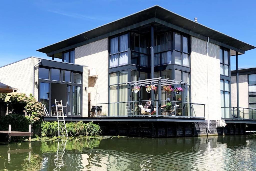 Apartment Prachtig Aan Het Water